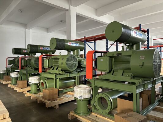 Roots Rotary Lobe Blower với nước làm mát 3 L/min, áp suất xả 60-100KPA và động cơ 1.5-5.5 KW